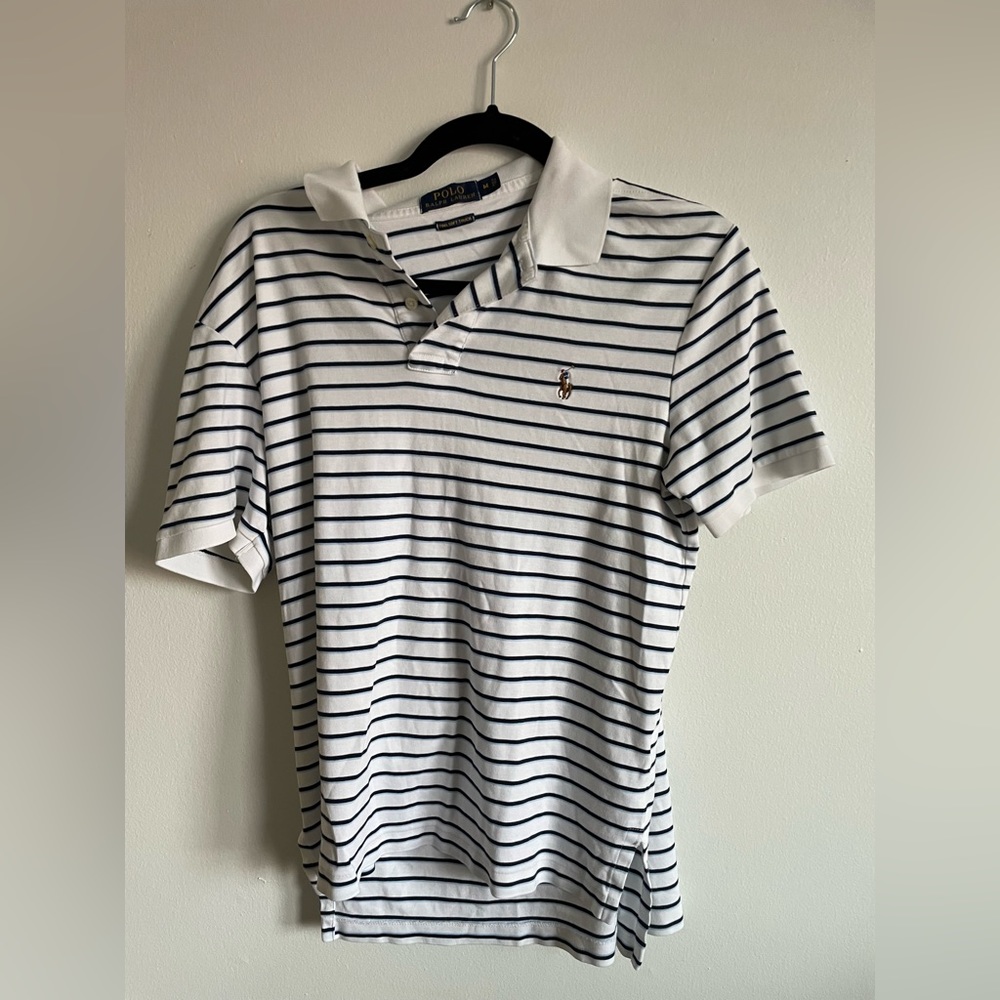 POLO Ralph Lauren t-shirt. Size Medium. Blue and White stripes.